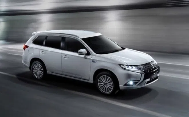 Mitsubishi Outlander 2020 PHEV định giá hơn 1,3 tỷ đồng