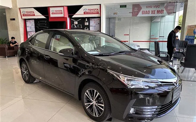 Toyota tiếp tục hỗ trợ phí trước bạ khi mua Corolla Altis, Innova và Fortuner trong tháng 3