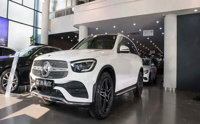Thông số kỹ thuật xe Mercedes-Benz GLC 300 4MATIC 2020