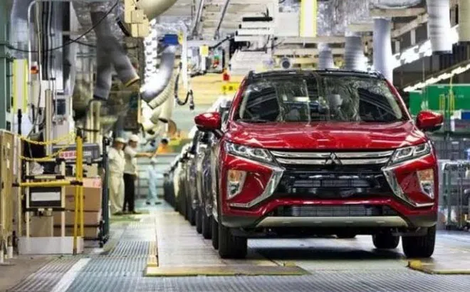 Ảnh hưởng dịch Covid-19, Mitsubishi Pajero tạm dừng sản xuất