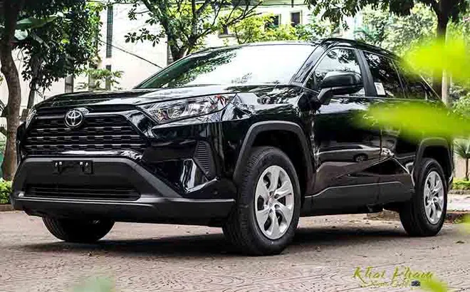 Ảnh chi tiết xe Toyota RAV4 2020 đầu tiên tại Việt Nam