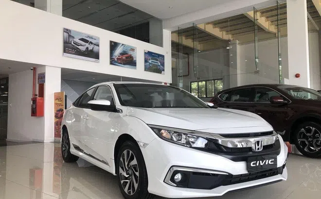 Honda Civic giảm sốc 70 triệu đồng, nguyên nhân do đâu?