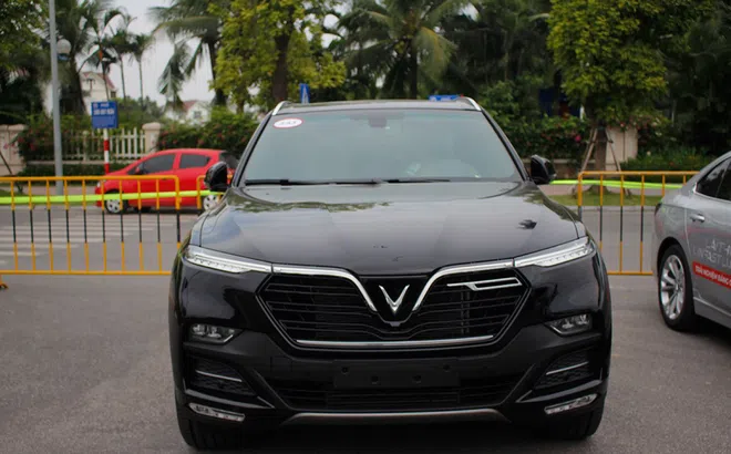 Có voucher 200 triệu đồng, có nên mua VinFast Lux SA2.0?