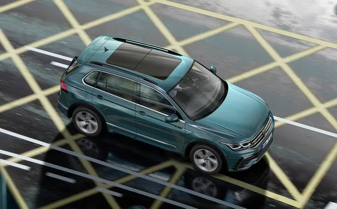 Volkswagen Tiguan 2021 facelift thêm bản hiệu suất cao R mạnh 316 mã lực