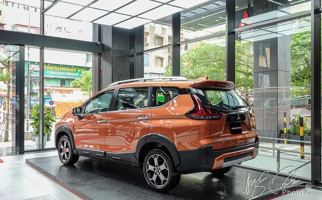 Giá lăn bánh Mitsubishi Xpander Cross 2020 tại Việt Nam