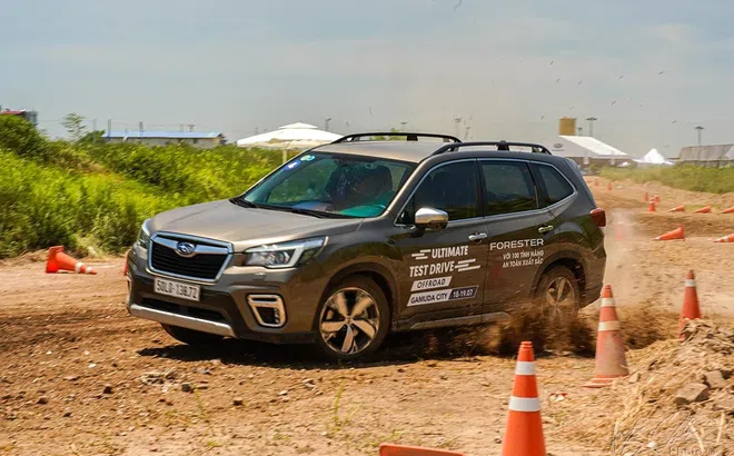Subaru Forester xuất hiện đèn báo Check Engine, hãng đã có lời giải thích