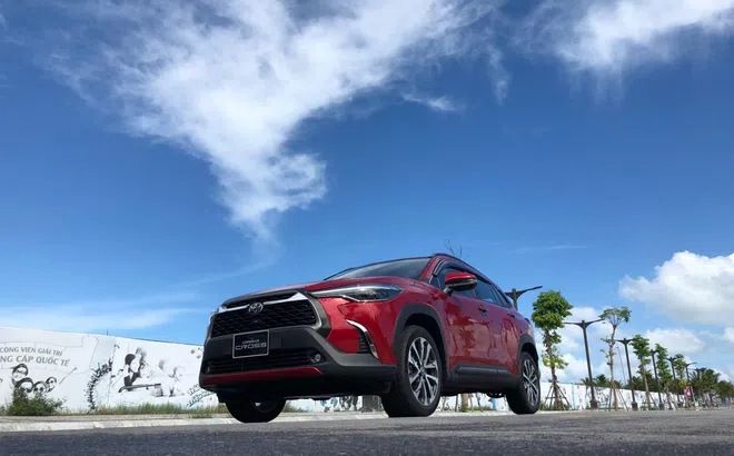 Toyota Corolla Cross, Kia Seltos ra mắt, Hyundai Kona có nên dè chừng