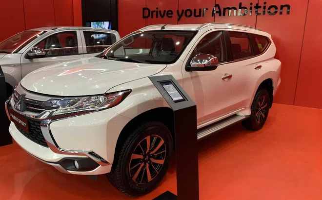Mitsubishi Pajero Sport 2019 giảm 200 triệu đồng tại đại lý, xả hàng sạch kho