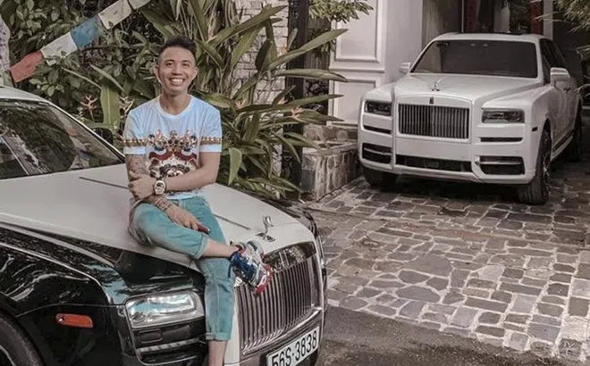 Siêu SUV đắt nhất thế giới Rolls-Royce Cullinan chính thức về tay Minh Nhựa