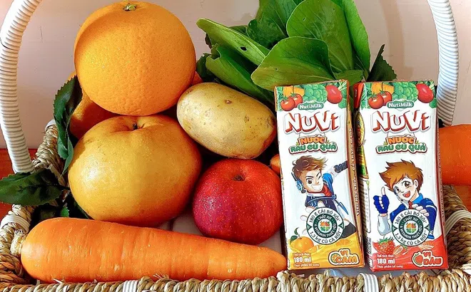 Giải pháp cho trẻ lười ăn rau, Nutifood lần đầu tiên ra mắt NuVi nước rau củ quả