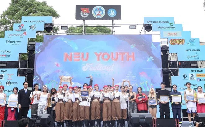 Ngày hội NEU Youth Festival 2023 thu hút 20.000 bạn trẻ Hà Nội tham dự