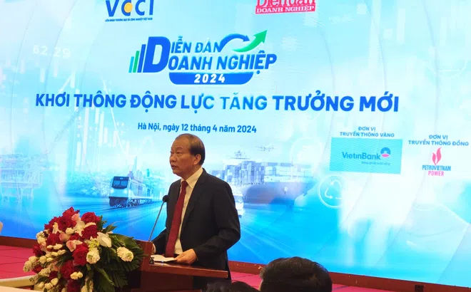 Cộng đồng doanh nghiệp đóng vai trò quan trọng trong việc thúc đẩy các động lực tăng trưởng mới