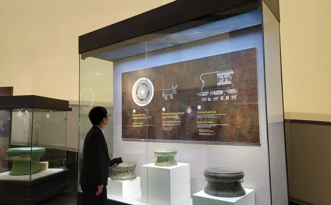 Giới thiệu tới công chúng gần 100 hiện vật quý từ thời các vua Hùng