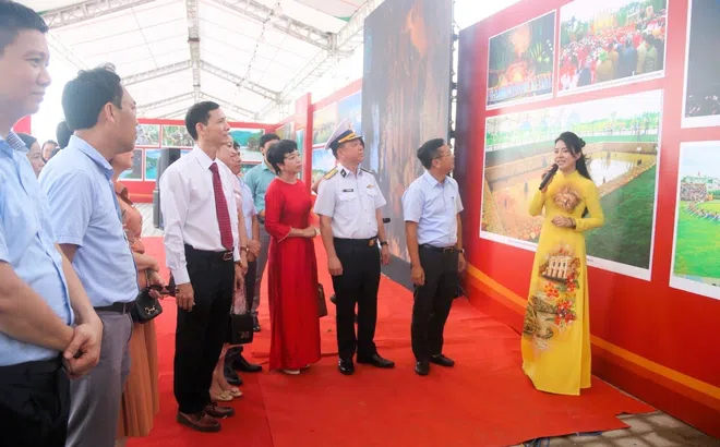 Triển lãm “Hải Phòng - Bừng sáng miền di sản” với hơn 230 bức ảnh đặc sắc