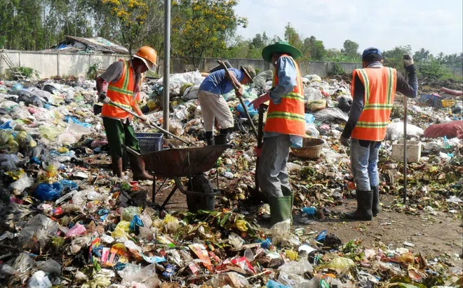 Giải pháp hiệu quả trong xử lý, phân loại và tái chế chất thải rắn sinh hoạt