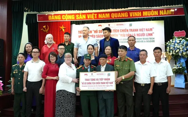 Lễ tiếp nhận “Hồ sơ Chứng tích Chiến tranh Việt Nam”