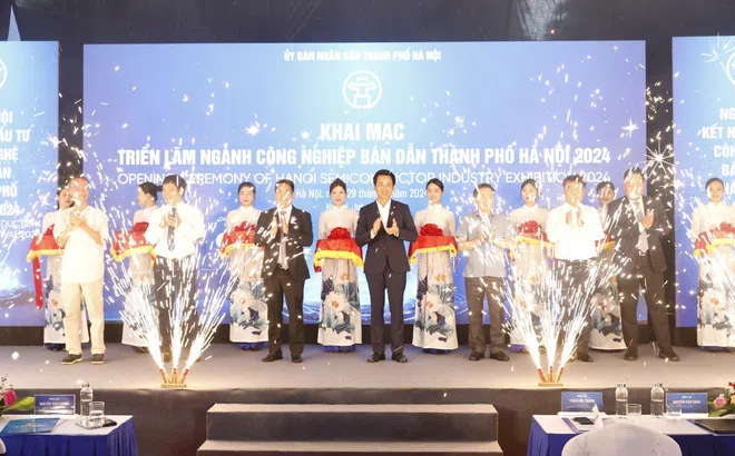 Khai mạc Triển lãm kết nối, xúc tiến đầu tư, giao thương ngành công nghiệp bán dẫn Hà Nội 2024