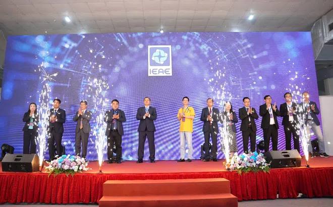 Khai mạc Triển lãm Quốc tế Điện tử và Thiết bị thông minh Việt Nam – IEAE 2024