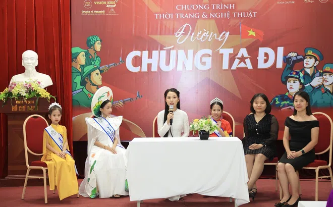 6 bộ sưu tập đặc sắc sẽ được trình diễn tại Chương trình thời trang & nghệ thuật “Đường chúng ta đi”
