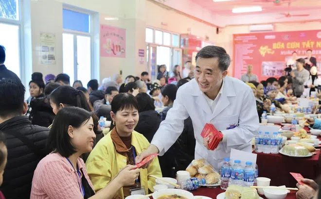 Hành trình Chuyến xe yêu thương miễn phí đón Xuân Ất Tỵ 2025