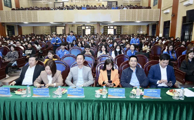 Hàng nghìn sinh viên được trang bị kiến thức pháp luật lao động, BHXH