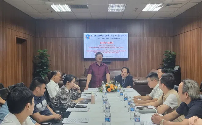 Cùng nhìn lại 80 năm xây dựng và trưởng thành của giới luật sư Việt Nam