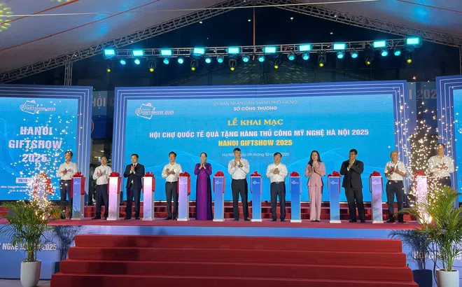 Khai mạc Hội chợ quốc tế Quà tặng hàng thủ công mỹ nghệ Hà Nội 2025