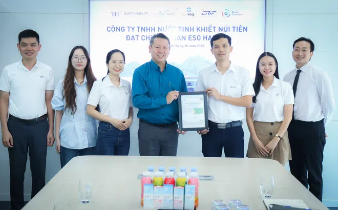 Công ty TNHH Nước tinh khiết Núi Tiên đạt chứng nhận ESG hạng A: Dấu ấn mới trên hành trình phát triển bền vững