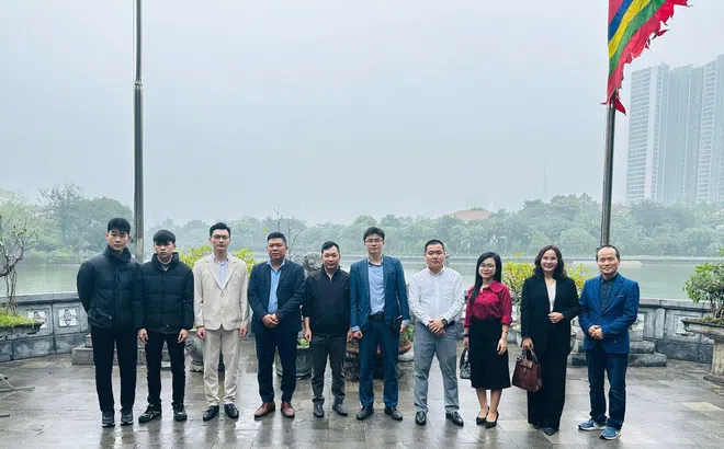 Tăng cường đoàn kết, đẩy mạnh chống hàng giả: Hoạt động đầu năm gắn kết hội viên Chi hội Văn phòng Cầu Giấy