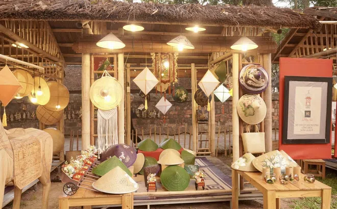 “Vườn Ánh sáng”: Soi đường đạo học, Khai mở trí tuệ, Dẫn lối tương lai