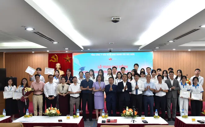 SCIC trao học bổng cho 40 sinh viên xuất sắc trong lĩnh vực công nghệ, AI và đổi mới sáng tạo