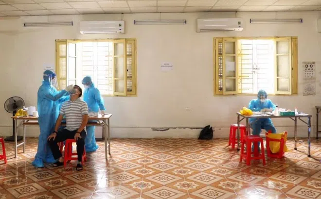 Điều chỉnh thời gian cách ly tại nhà và xét nghiệm người từ TPHCM về địa phương