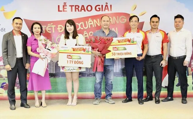 HDBank trao thưởng gần 2 tỷ đồng cho khách hàng gửi tiết kiệm