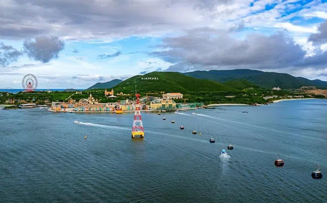 Hành trình đón Tết rực rỡ tại bến cảng siêu trải nghiệm Vinpearl Harbour Nha Trang