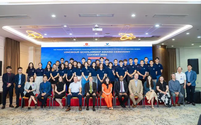 Vingroup trao hơn 640 tỷ đồng Học bổng Khoa học Công nghệ trong 6 năm