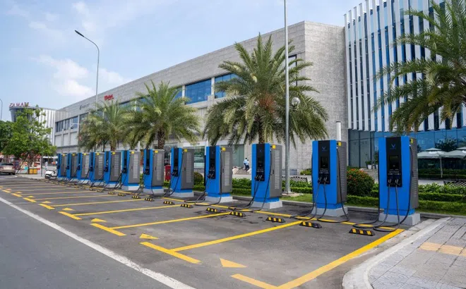V-Green tiên phong triển khai mô hình trạm sạc nhượng quyền tại Việt Nam