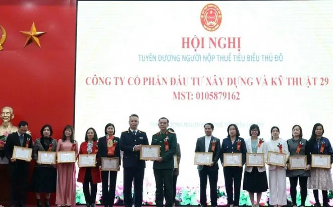 Vinh danh hơn 200 doanh nghiệp, người nộp thuế tiêu biểu