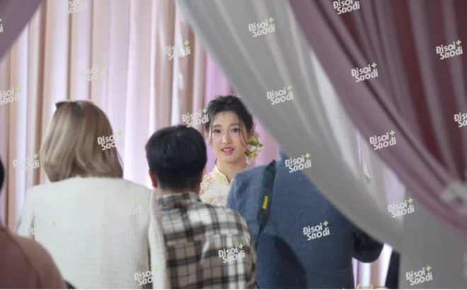 Hình ảnh con trai tỷ phú Phạm Nhật Vượng hỏi vợ Á hậu