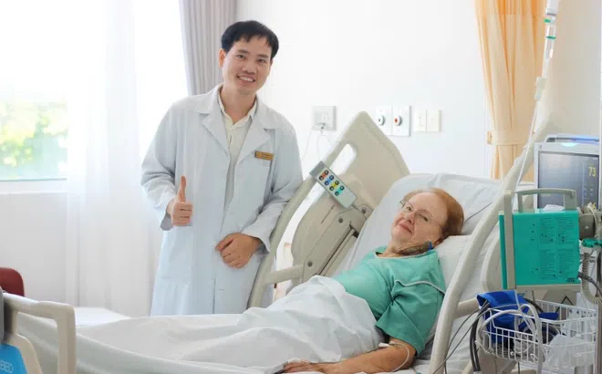 Vinmec Phú Quốc cứu sống bệnh nhân cao tuổi người Đức tính mạng “ngàn cân treo sợi tóc”