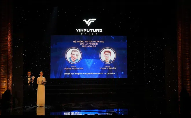 Hai Chủ nhân Giải thưởng VinFuture nhận giải Nobel Hóa học 2024