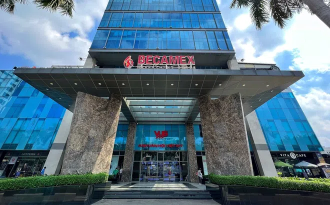 Vì sao thương vụ đấu giá lô cổ phiếu lớn nhất lịch sử thị trường chứng khoán Việt Nam bị hoãn?