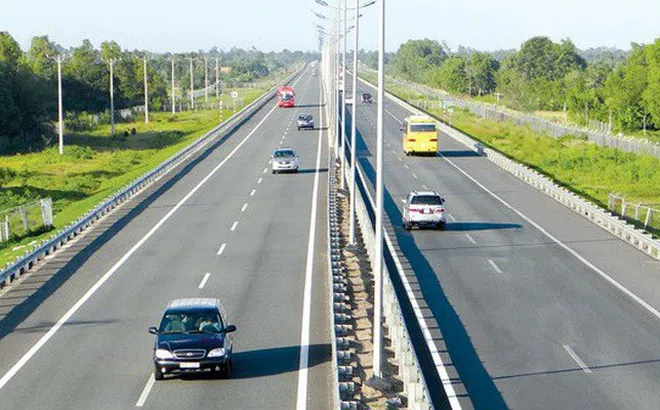 Đề xuất 8 dự án cao tốc Bắc-Nam thu phí tối đa 1.500 đồng/km
