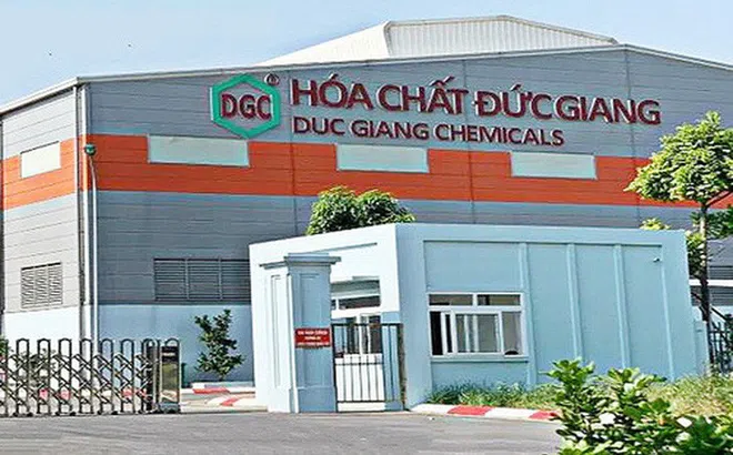 Vinachem dự thu về 2.300 tỷ đồng khi thoái vốn toàn bộ tại Hoá chất Đức Giang