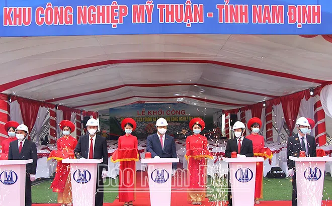 Công ty Đại Phong đầu tư hơn 1600 tỷ đồng xây dựng hạ tầng Khu công nghiệp Mỹ Thuận