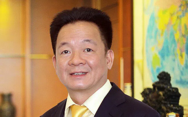 Chủ tịch tập đoàn T&T và người thân chi 1.200 tỷ mua cổ phiếu SHB