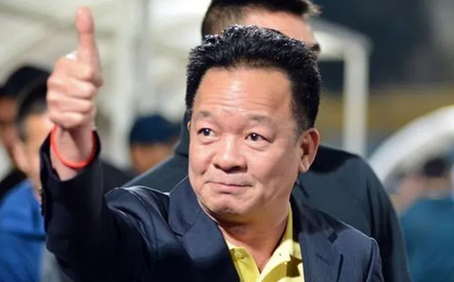 Bầu Hiển chính thức chọn ghế Chủ tịch SHB, chấp nhận rời ghế Chủ tịch T&T