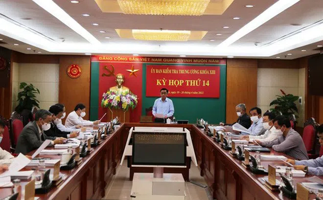 Ủy ban Kiểm tra trung ương quyết định thi hành kỷ luật nhiều tập thể, cá nhân