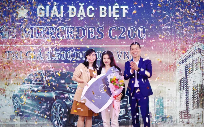 Đi tìm chủ nhân “mua nhà trúng nhà” tại C-Sky View