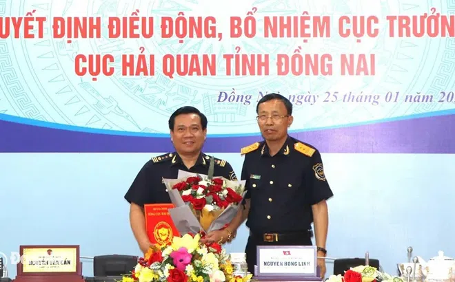Ông Lê Văn Thung giữ chức vụ Cục trưởng Cục Hải quan Đồng Nai