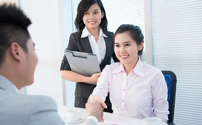 5 xu hướng nhân sự hàng đầu năm 2025: Từ AI đến sức khỏe toàn diện của nhân viên